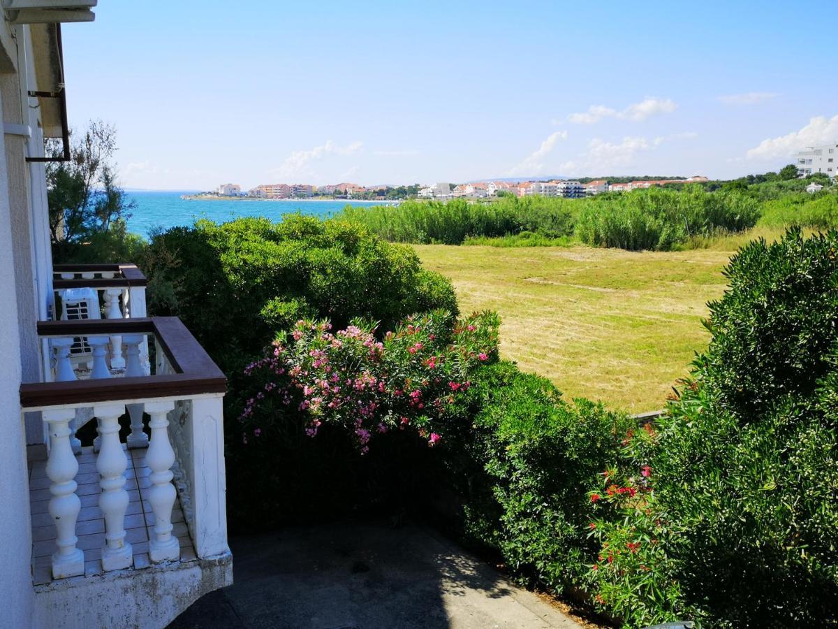 Apartments Mint Povljana - 50M From Sandy Beach Exterior foto